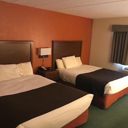 Americinn By Wyndham Blackduck Экстерьер фото