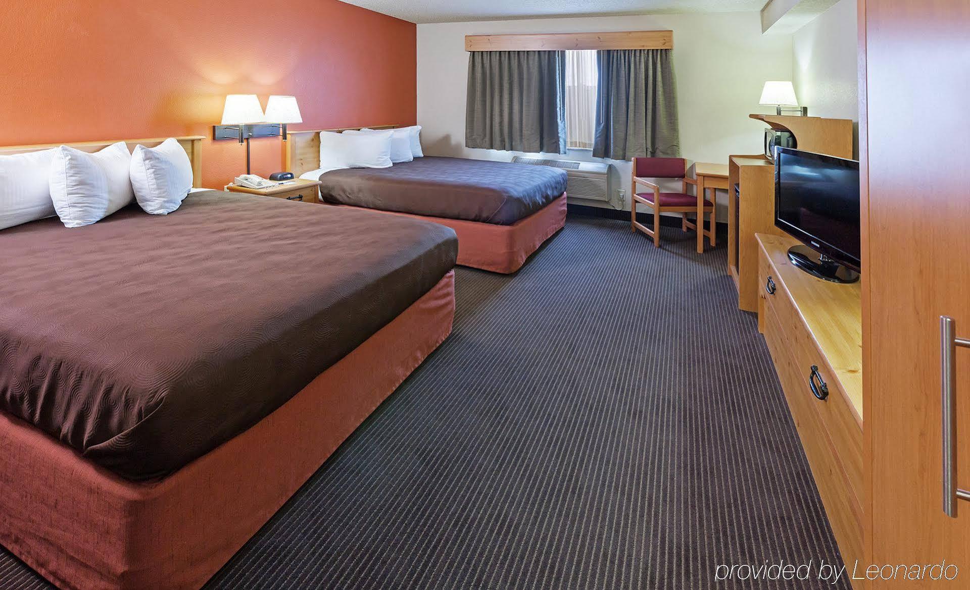 Americinn By Wyndham Blackduck Экстерьер фото
